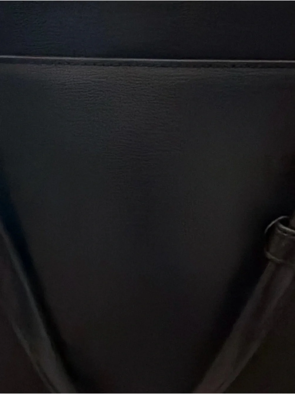Tumi Black Leather Men's Briefcase with Shoulder Strap